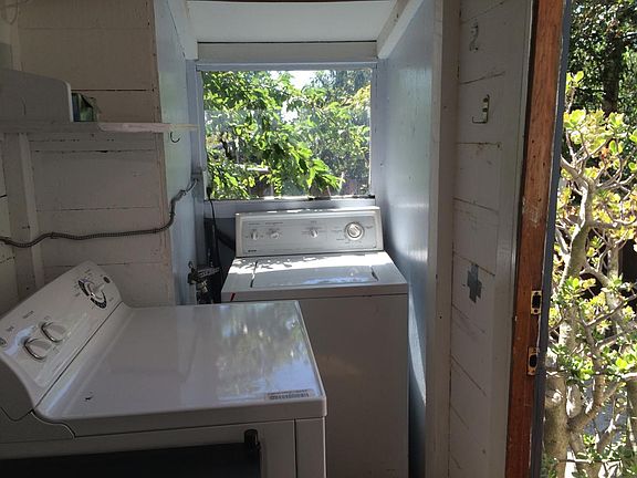 Washer Dryer Room