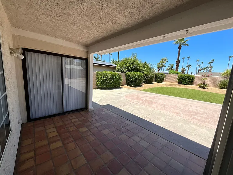 74378 Myrsine Ave — Photo 14