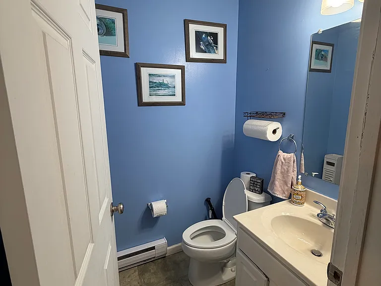 27 Ravine St #27 — Photo 8