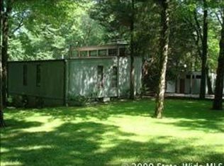 1555 South Rd, East Greenwich, RI 02818