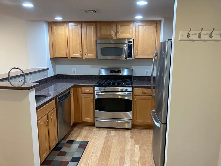 414 Water St #2710 — Photo 3