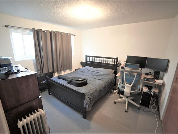 5th image of 1721 Clement St APT 3
