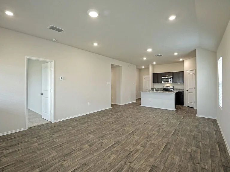 771 Monarch Dr — Photo 12