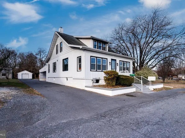 123 Diamond Dr, Hamburg, PA 19526