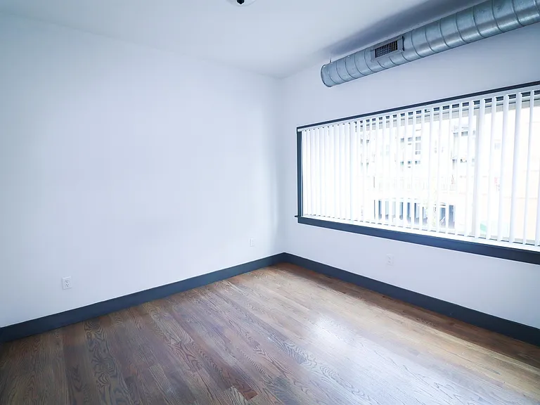 2616 Short Vine — Photo 21