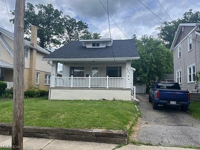 1st image of 2877 Bailey Rd