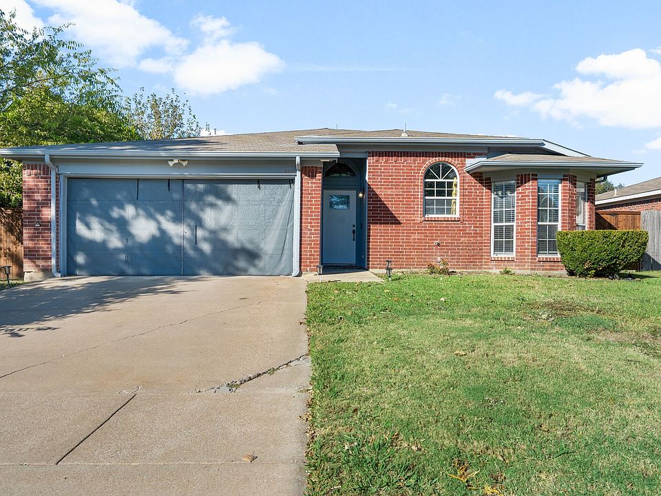 1st image of 807 Havenbrook Dr