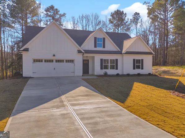 174 Old Milltown Rd, Hartwell, GA 30643