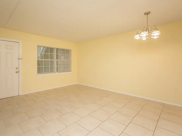 Serenity Apartments — Photo 32