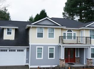 51 SW 140th St, Burien, WA 98166