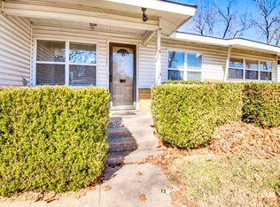 1102 Burleson St, Grand Prairie, TX 75050