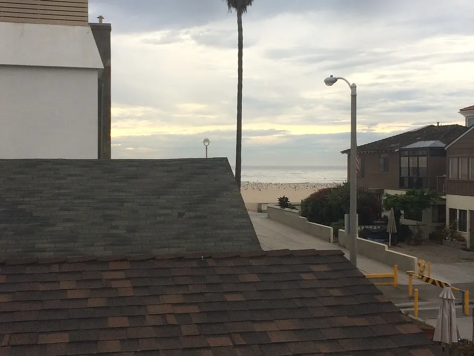 ocean view, three doors to Strand
