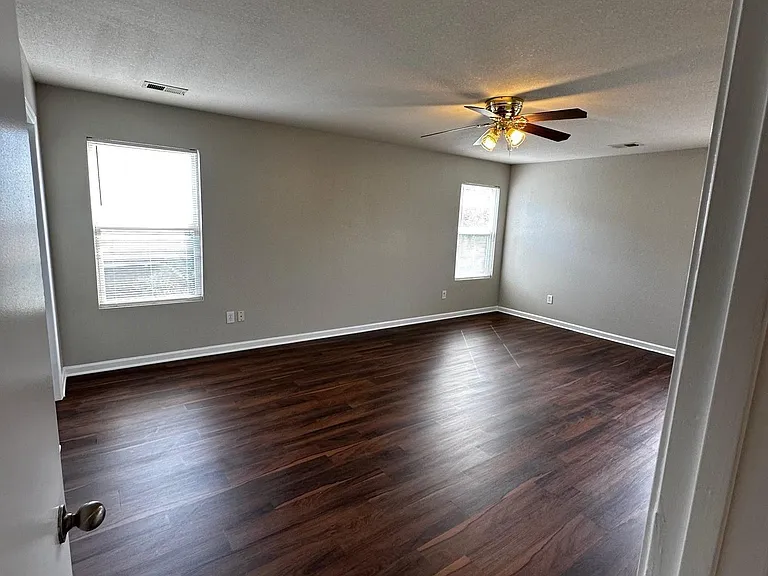 117 Brockton Dr — Photo 21