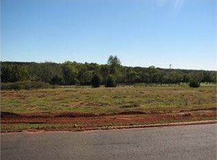 5608 Chateau Ln, Edmond, OK 73034