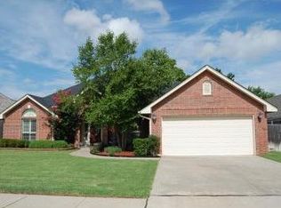 1013 W Hearthstone, Norman, OK 73072