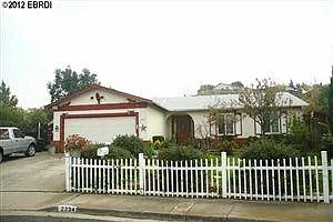2234 Westwood Ct photo 1