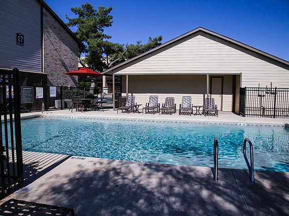 5th image of 4801 Oakwood Dr #2434717