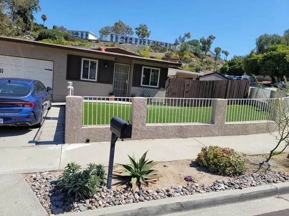 3962 Cameo Dr, Oceanside, CA 92056