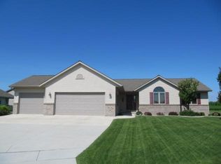 2210 Taran Ct, Manitowoc, WI 54220