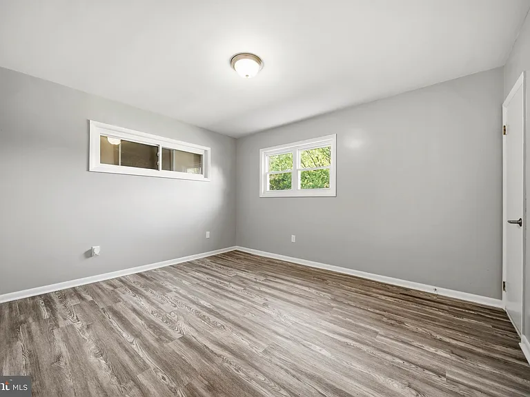 5233 Kerger Rd — Photo 15