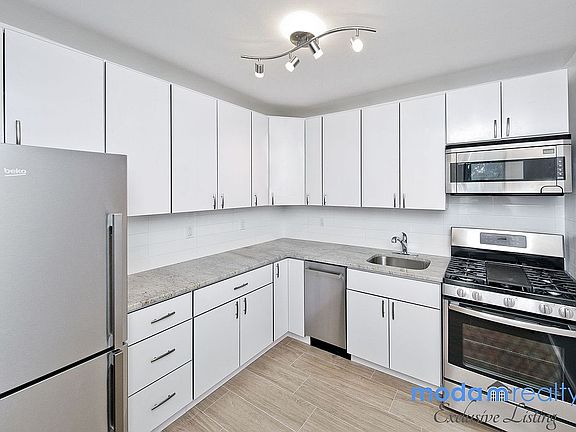 2nd image of 5610 Netherland Ave APT 3B