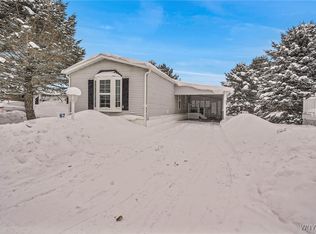 67 Winterview Dr, Arcade, NY 14009