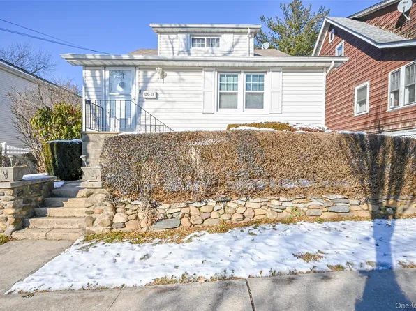 125-13 6th Avenue, College Point, NY 11356