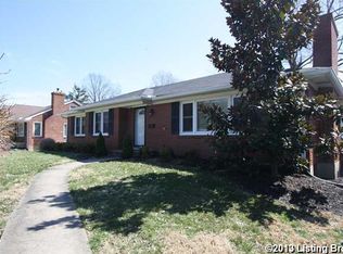 4404 Saint Regis Ln, Saint Regis Park, KY 40220