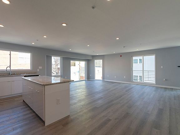 3rd image of 808 W Norris St #E