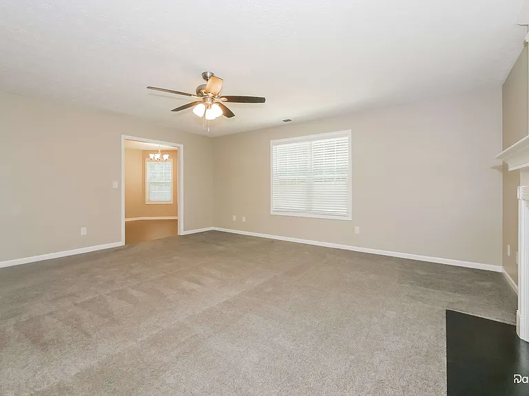 770 Millstone Dr — Photo 7