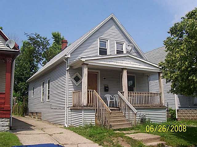 1st image of 30 Dorris Ave