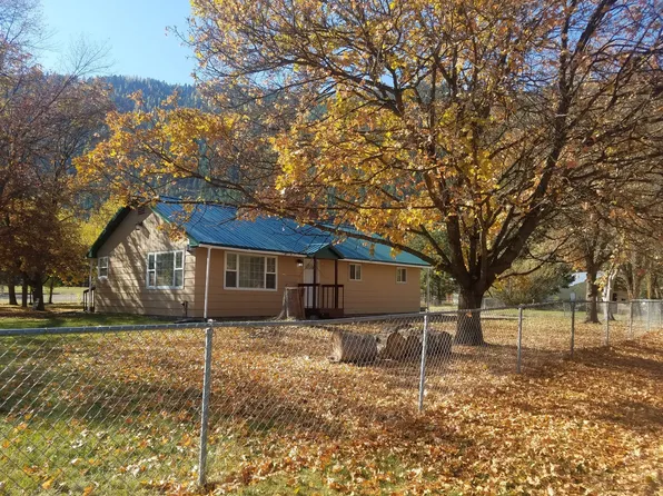 312 Country Ln, Superior, MT 59872