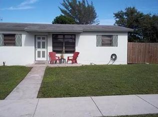 3621 SW 36th St, Hollywood, FL 33023
