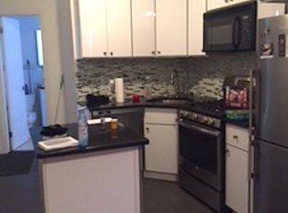 3141 44th St APT 10, Astoria, NY 11103