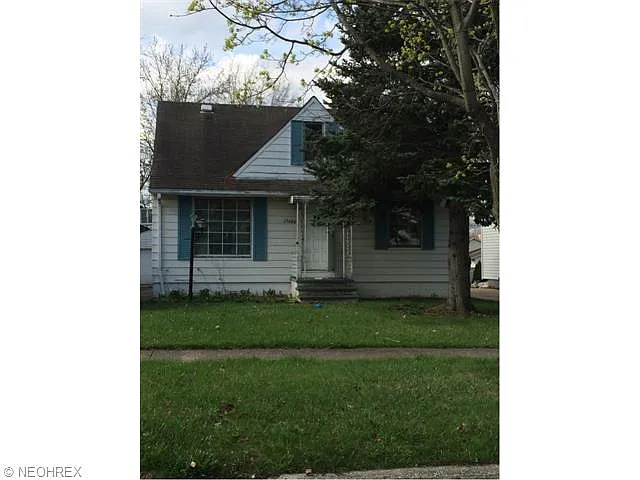 15600 Corkhill Rd photo 1