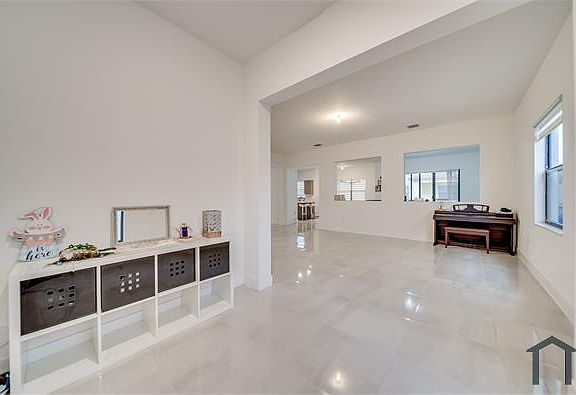 2nd image of 4416 SW 174th Ave #4416