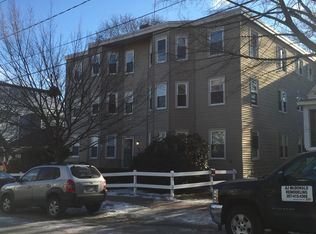 12 Pitt St APT 6, Portland, ME 04103