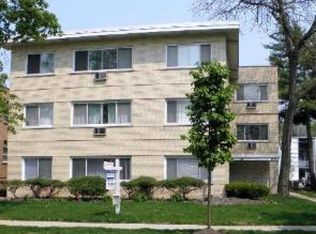 8845 Lamon Ave APT 1N, Skokie, IL 60077