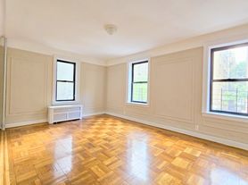 838 W 176th St, New York, NY