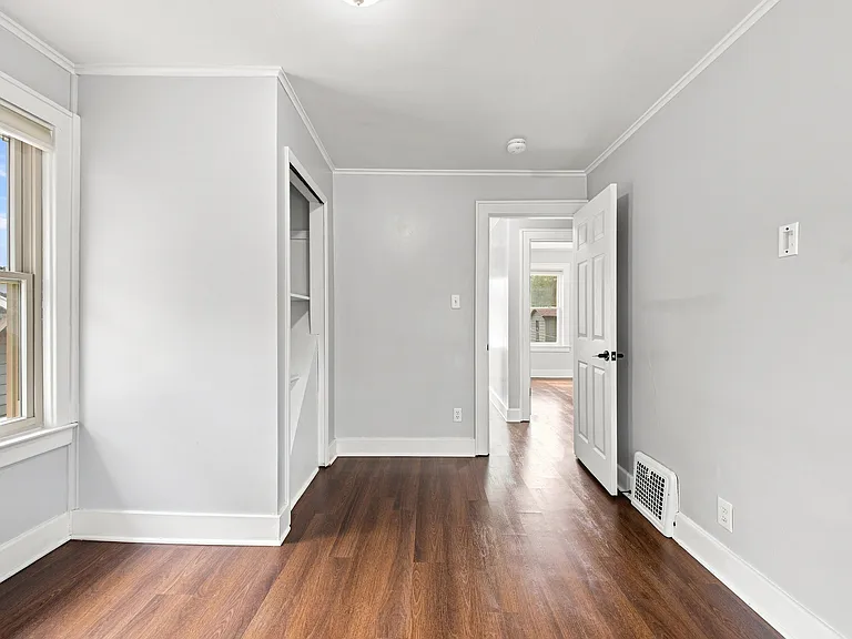 1220 Bird Ave — Photo 12