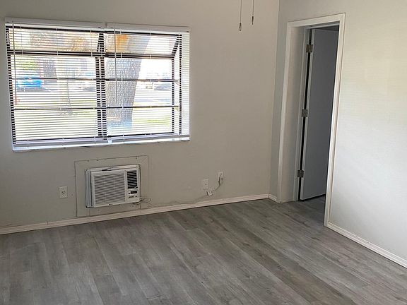 2nd image of 1264 E 113th Ave