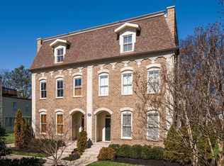 2100 Sharondale Dr, Nashville, TN 37215