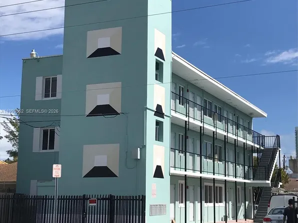 1815 NW 1st Ct, Miami, FL