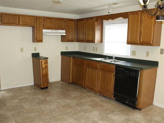 4th image of 1632 Beulah Ave