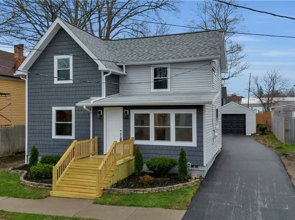 5 Hickory St, Silver Creek, NY 14136