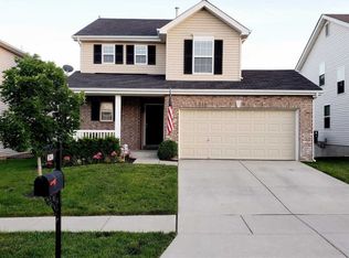 620 Fair Bluff Dr, Wentzville, MO 63385