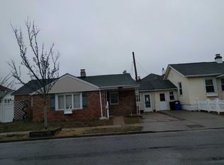 623 W Beech St, Long Beach, NY 11561