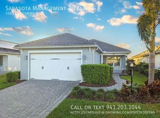 1045 Crosswind Ave, Sarasota, FL 34240