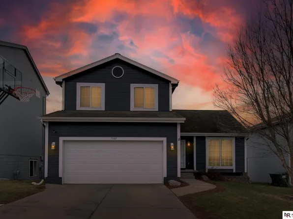 7307 Weber St, Omaha, NE 68122