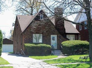 122 W Girard Blvd, Buffalo, NY 14217